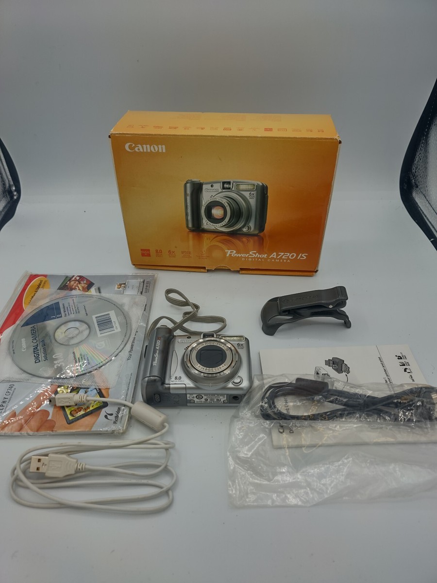 Canon PowerShot A720IS 8MP Digital Camera - Silver - TESTED