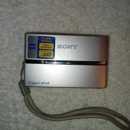 Sony Cyber-shot DSC-T9 6.0MP CCD Vintage Digital Camera 100