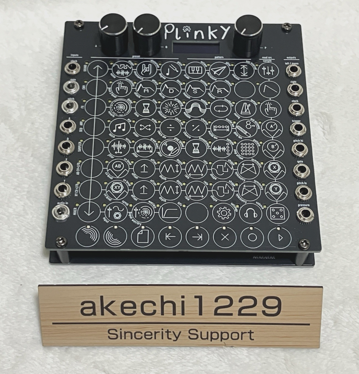 Plinky synth v3 シンセサイザー Plinky synth v3 シンセサイザー