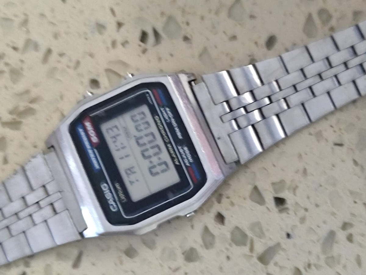 Vintage Vintage Casio W-38 mod 549 watch made in Japan 1986 Work