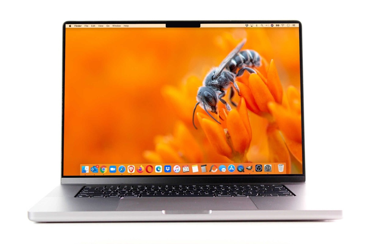 Apple MacBook Pro 16” (2021-2023) M1 M2 M3 Max 40-C 16GB- 128GB