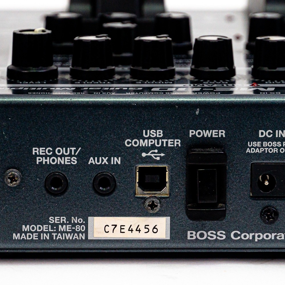 Boss ME-80 Guitar Multi-Effects Unit – Hands-On Tone Shaping