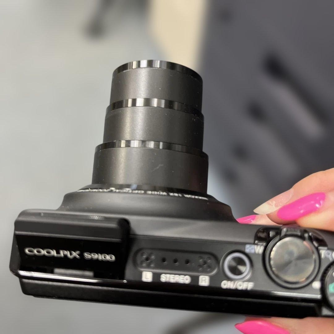 Nikon COOLPIX S9100 Black Digital Camera 12.1MP 18x Optical Zoom