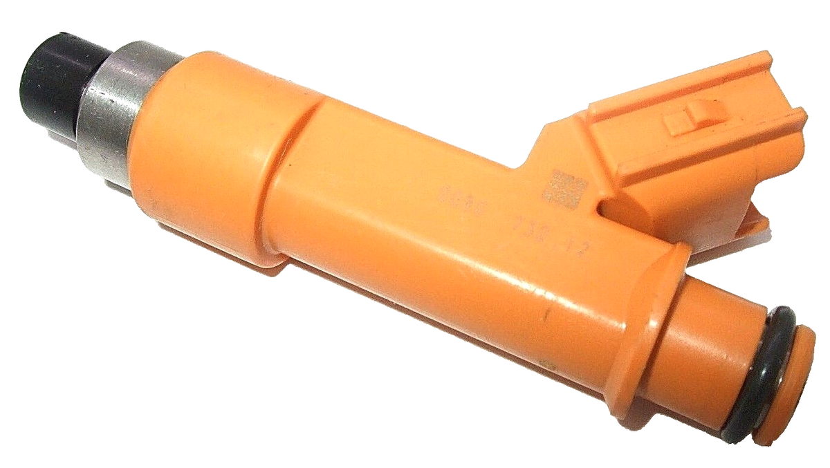 NEW GENUINE/ OEM 15710-73K00 1571073K00000 INJECTOR for SUZUKI