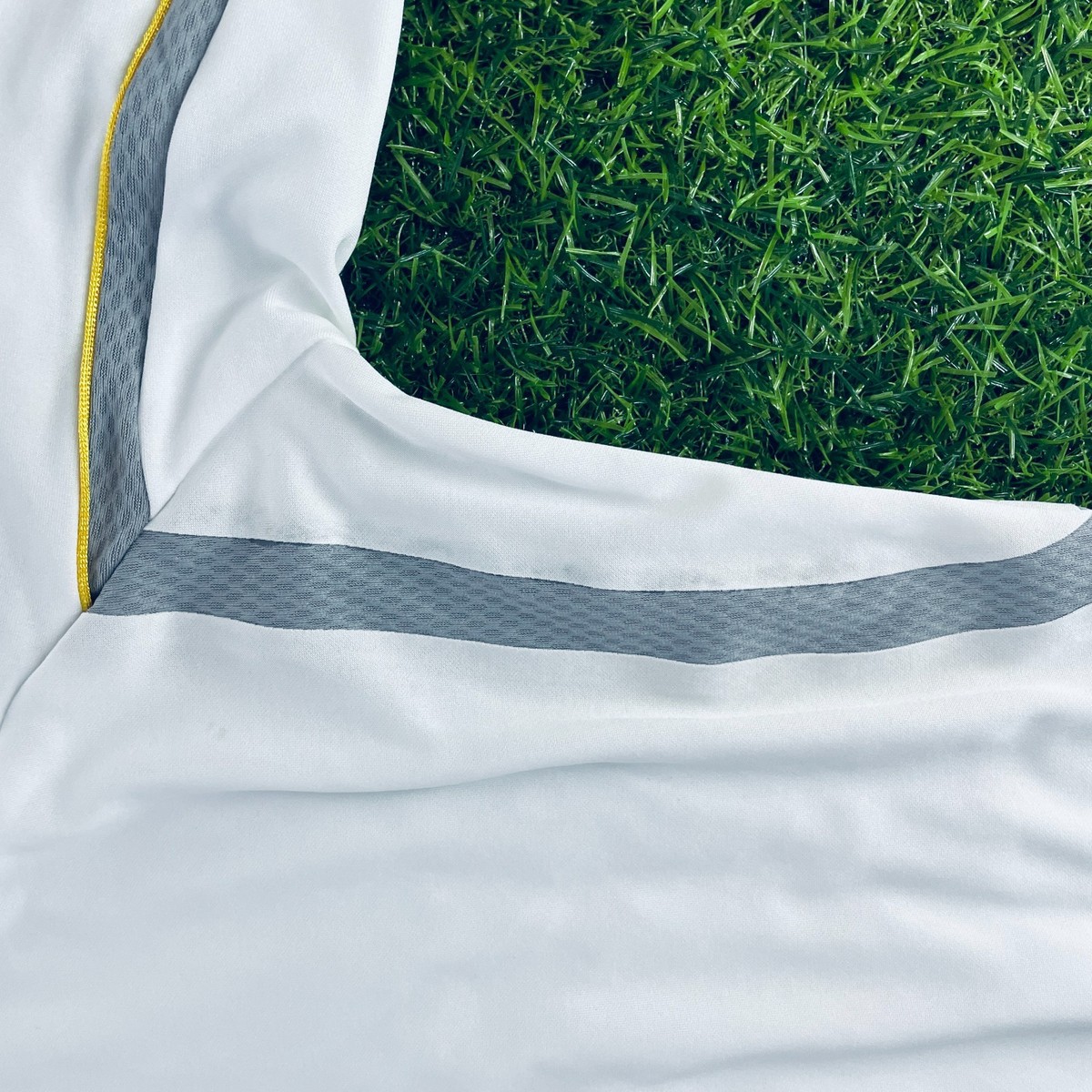 Japan 2006 Away Official Player Issue Long Sleeve Jersey Shirt Kit