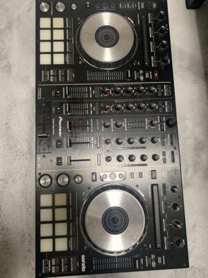 Pioneer DJ DDJ-SX DJ equipment DJ controller w/ original box
