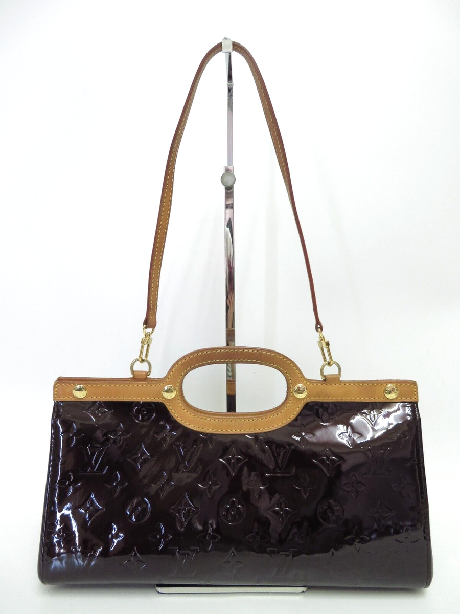 Authentic Louis Vuitton Roxbury Drive Monogram Vernis shoulder