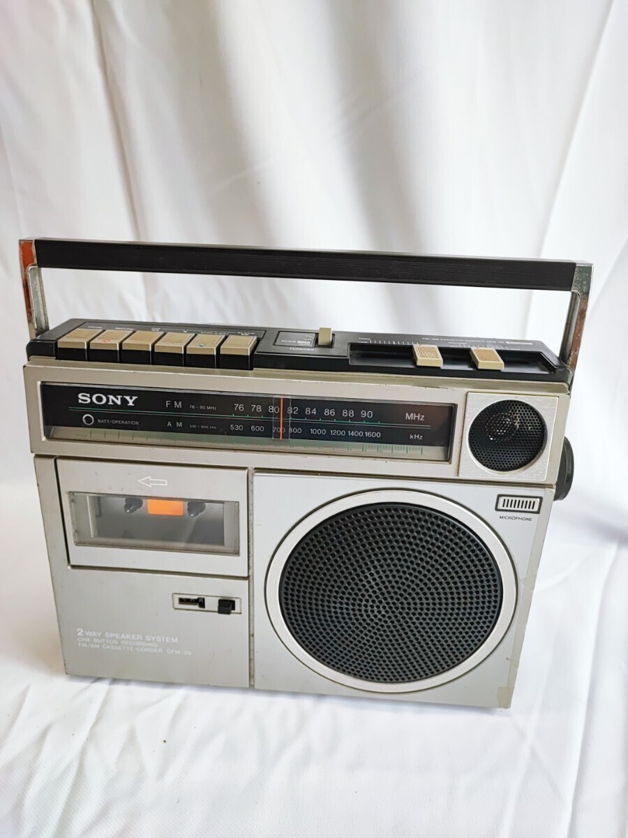 Showa retro SONY CFM-30 radio cassette player 1979 vintage junk