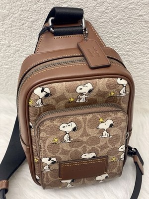 Coach X CBK47 Peanuts Racer Sling Pack in Signature Canvas With
