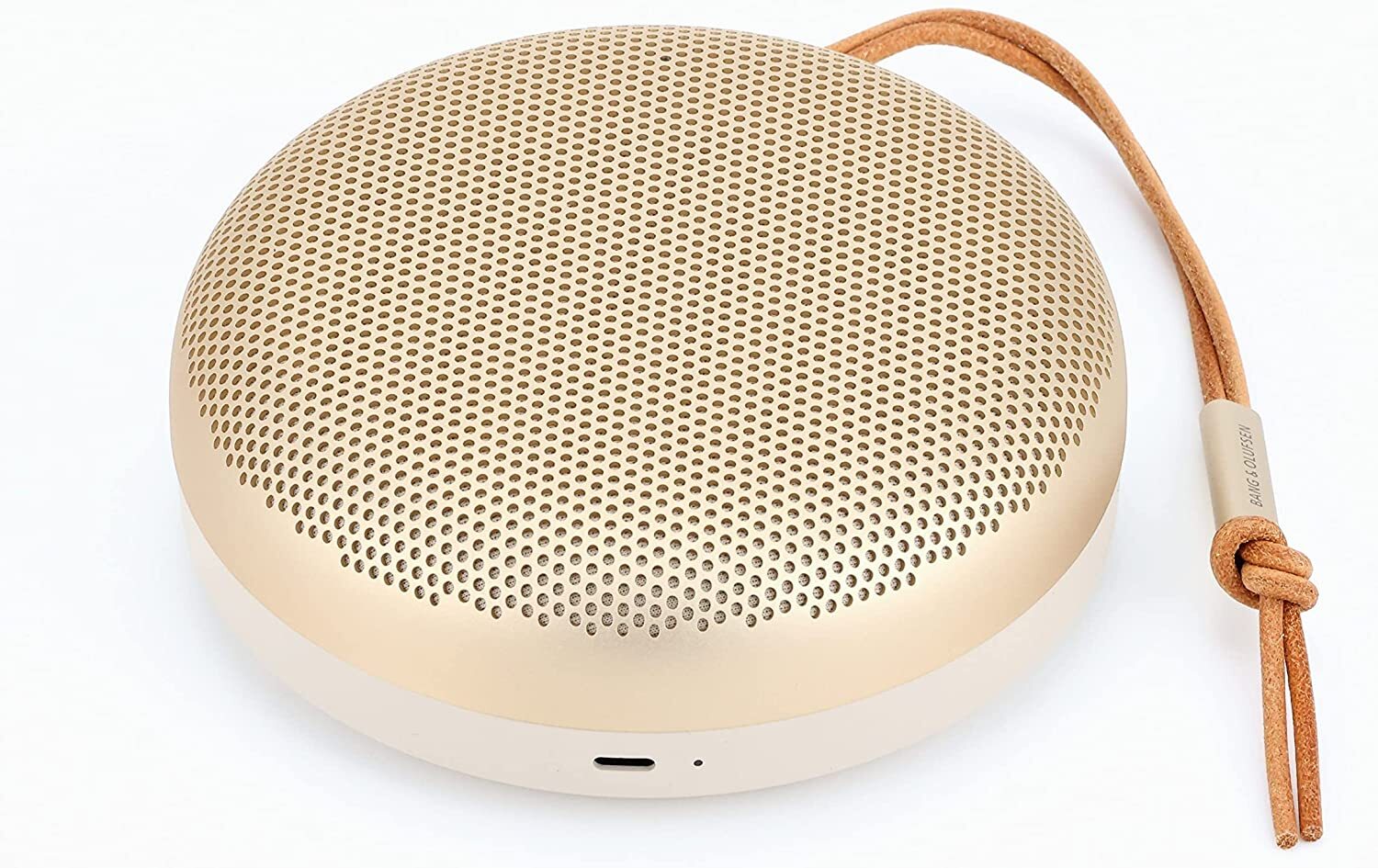 Bang & Olufsen Beosound A1 (2nd Generation) Portable Speaker Gold