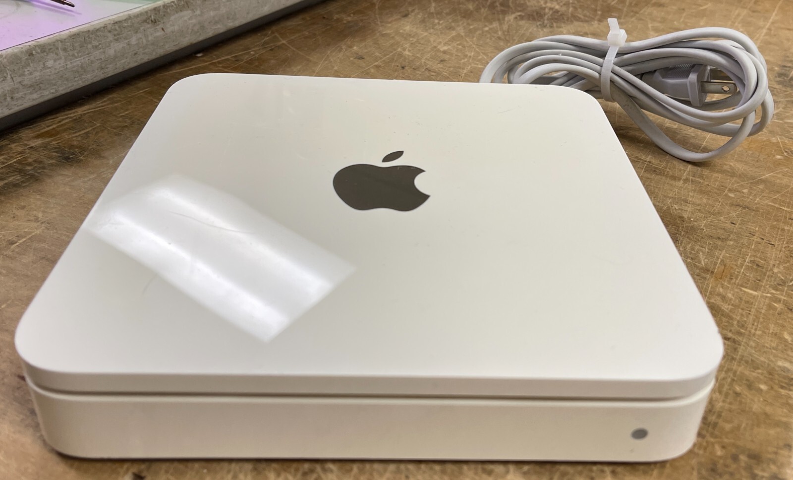 Apple AirPort Time Capsule 802.11n Wi-Fi Hard Drive 1TB (1st Gen