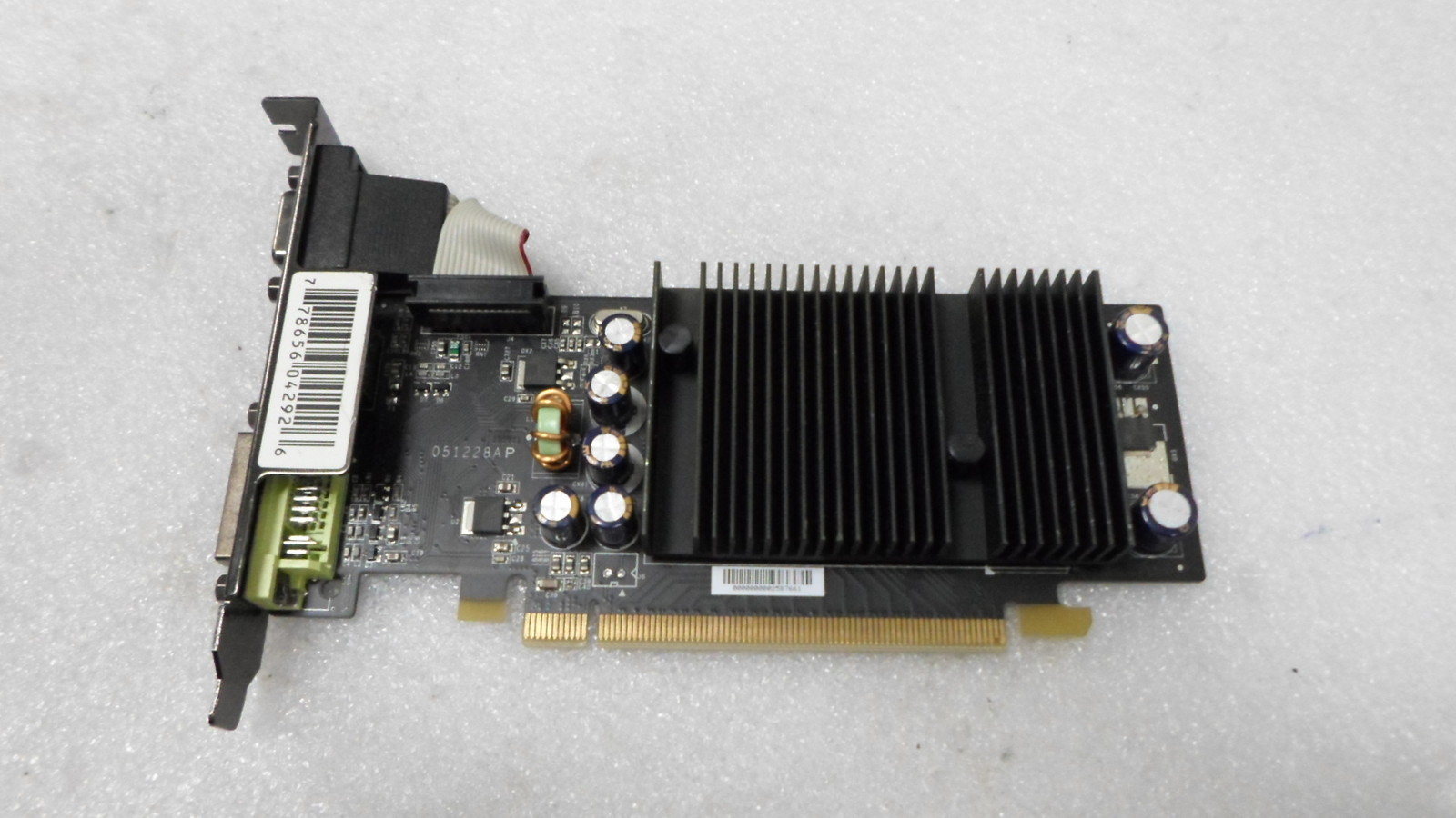 XFX PV-T44P-PANG V1.3 GF 6200TC 128MB ON BOARD SUPPORTING 512MB