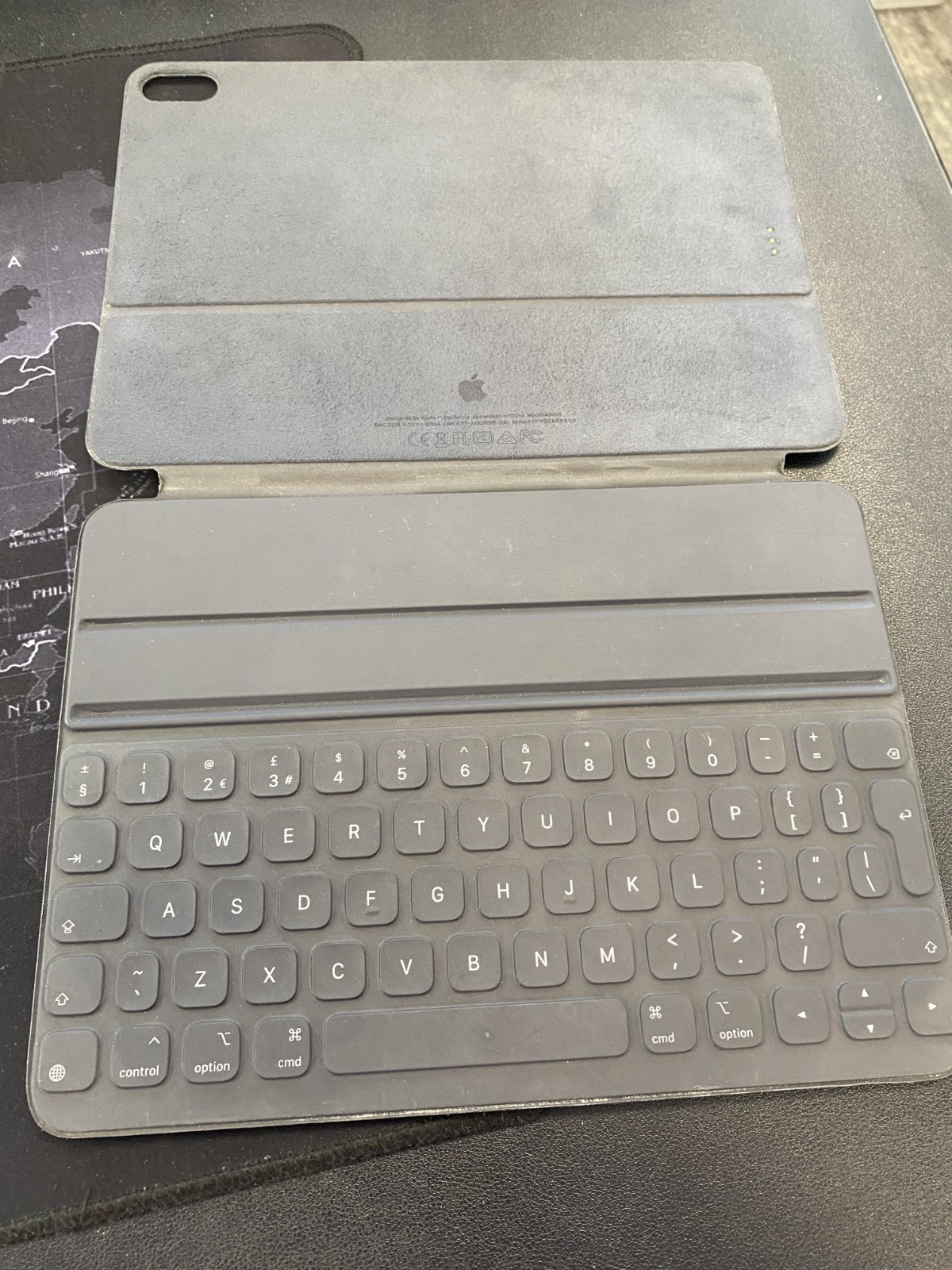 Genuine Apple Smart Keyboard Folio 11-inch iPad Pro & Air