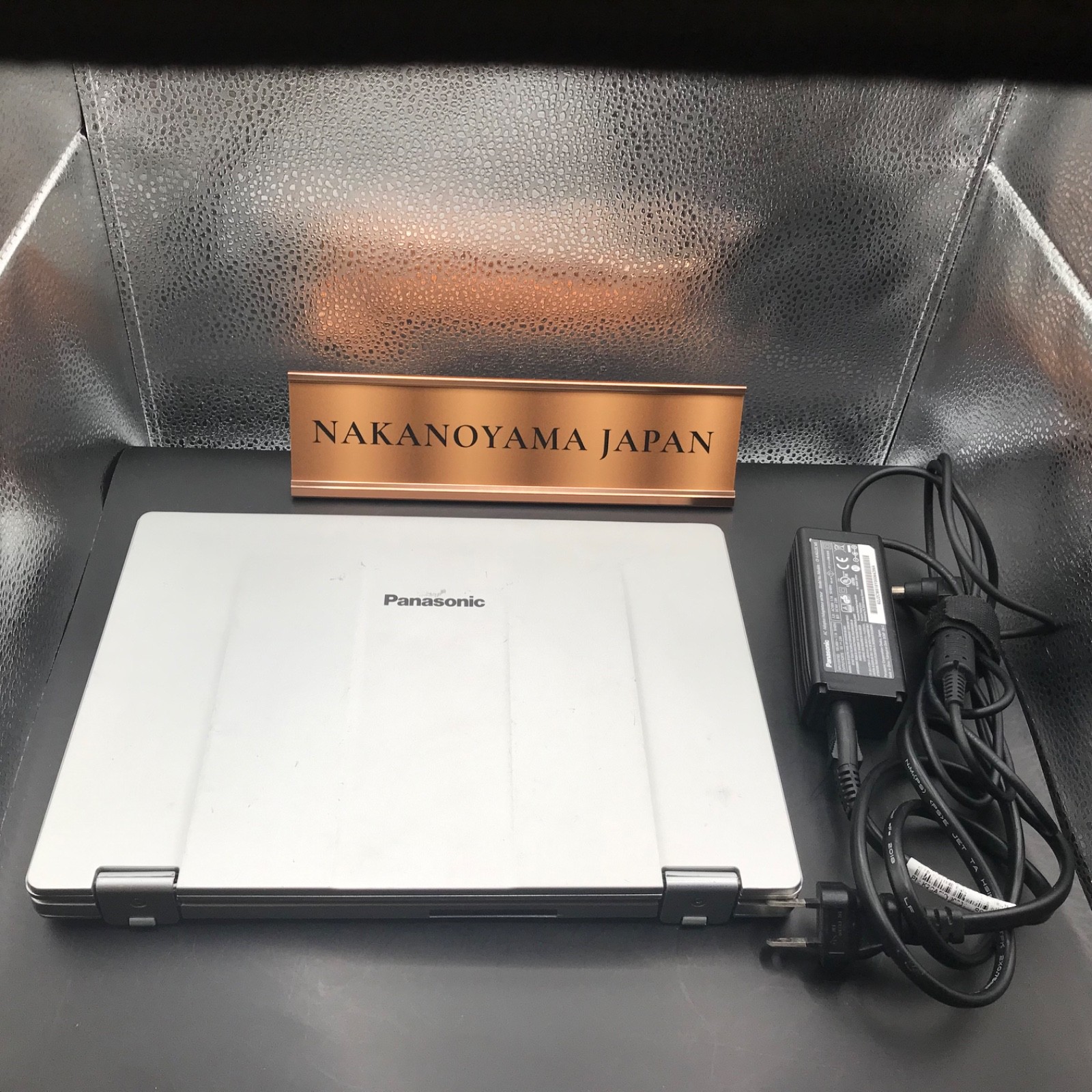 Panasonic Let's note CF-RZ8 Core i5 8GB RAM 256GB SSD with AC