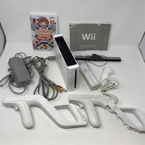 Nintendo Wii Video Game Console Bundle With Games! Accessories