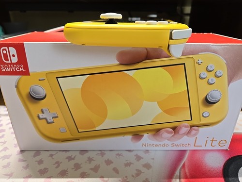 Nintendo Switch Lite - Yellow - New - Priority Mail Same-Day