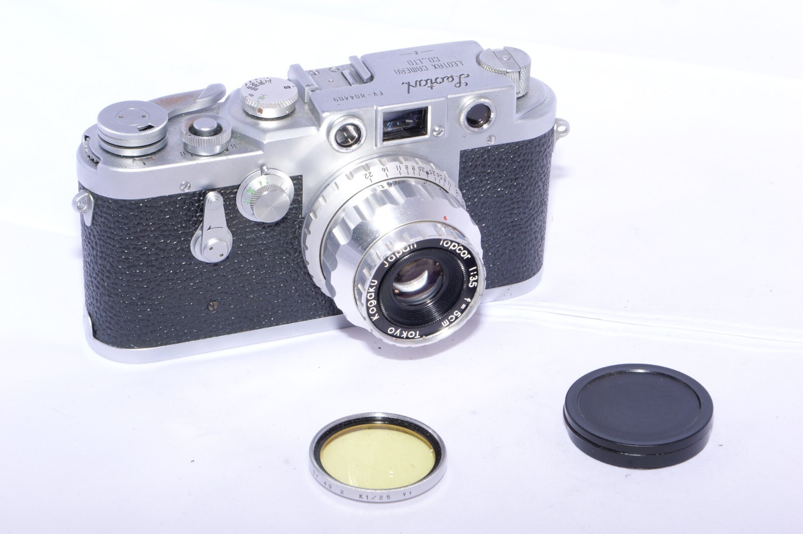 LEOTAX FV vintage 1959 Leica Copy camera. Topcor 5cm/3.5 lens