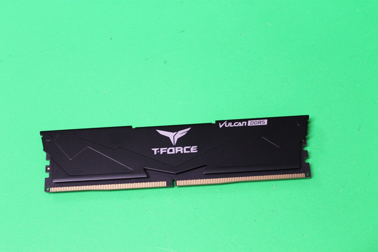 ジャンクTEAMGROUP T-Force Vulcan DDR5 16GB*2 VULCAN DDR5 DESKTOP