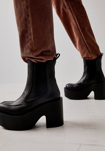 Free People X Paloma Barcelo Pia Chelsea Platform Boot Blk Lthr 11