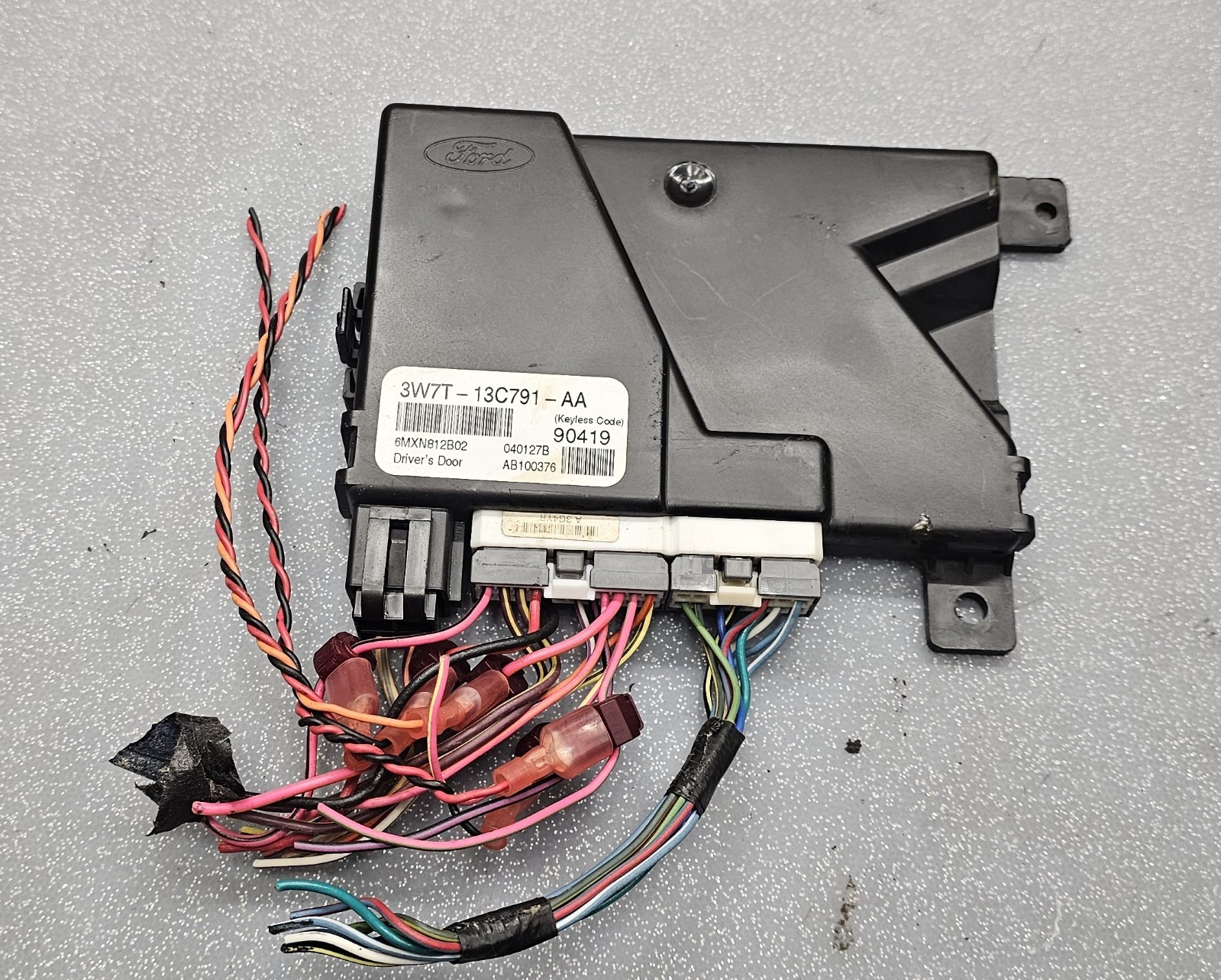 🔥03-04 CROWN VIC GRAND MARQUIS KEYLESS ENTRY DRIVER DOOR MODULE