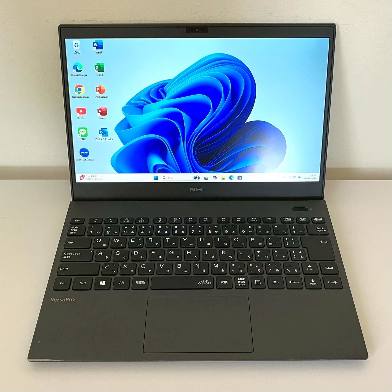 NEC VersaPro VKV18G-9 2020 13.3