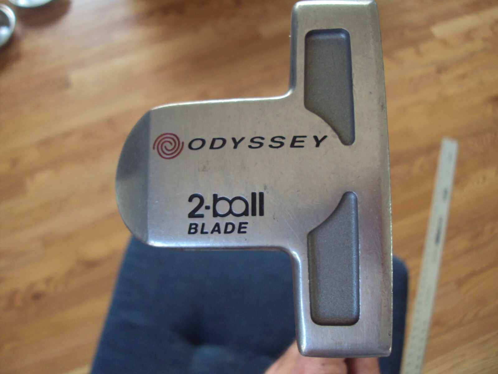 Odyssey 2-ball Blade putter 33.5
