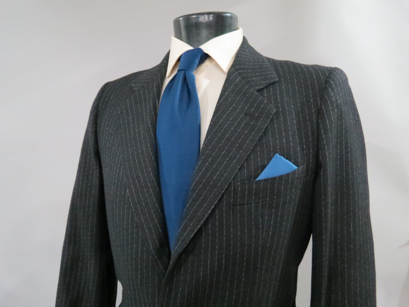 Sartoria Giulio Givellious Savile row tailoring Cashmere blend