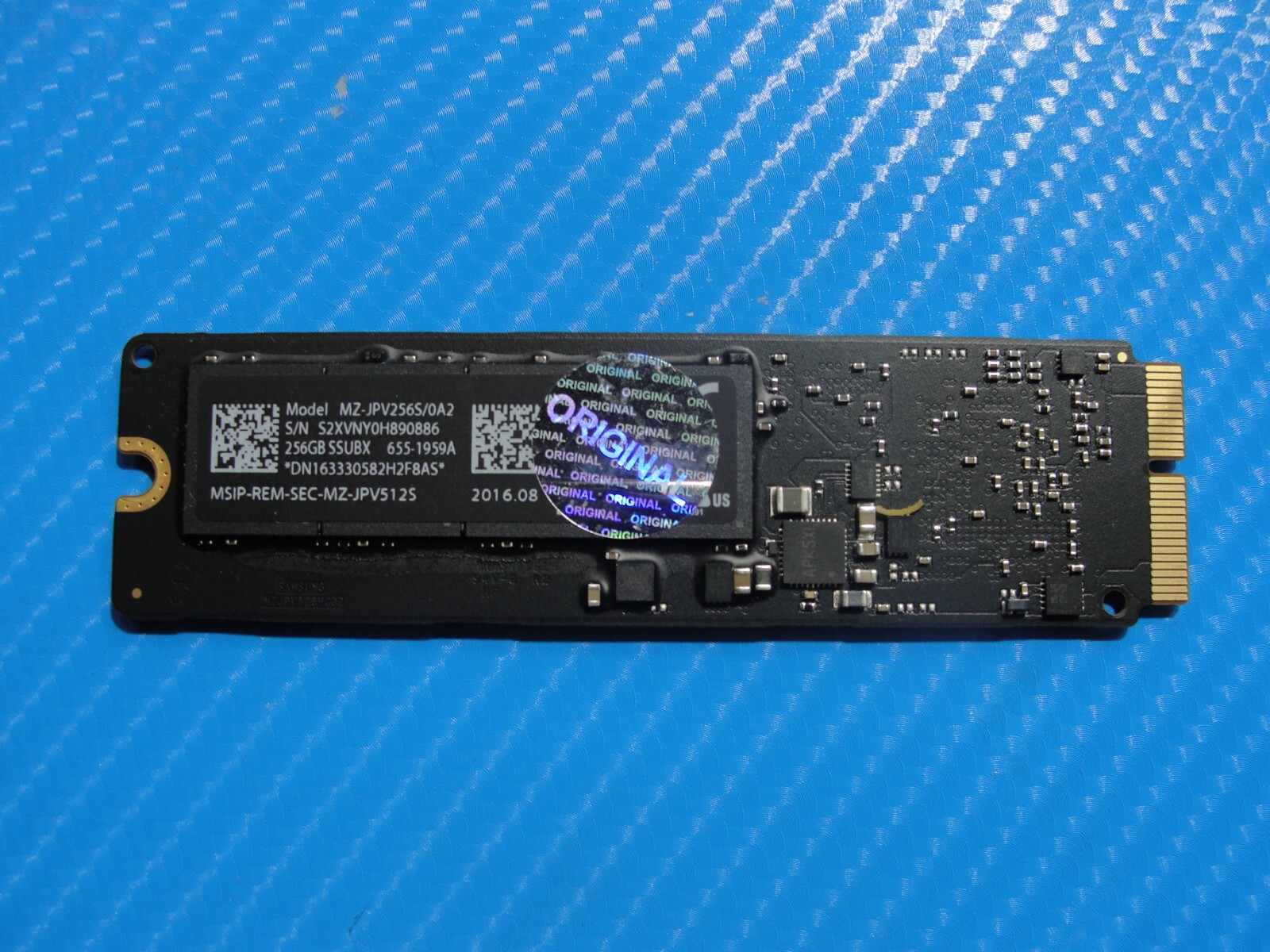 ジャンク品 MacBook Air 2017 A1466 SSDなし ジャンク品MacBook Air