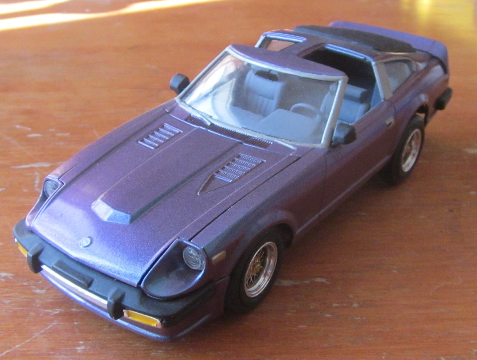 AMT 1981 Datsun 280ZX Turbo 1/25 Built Builtup LHD (Loose Rear