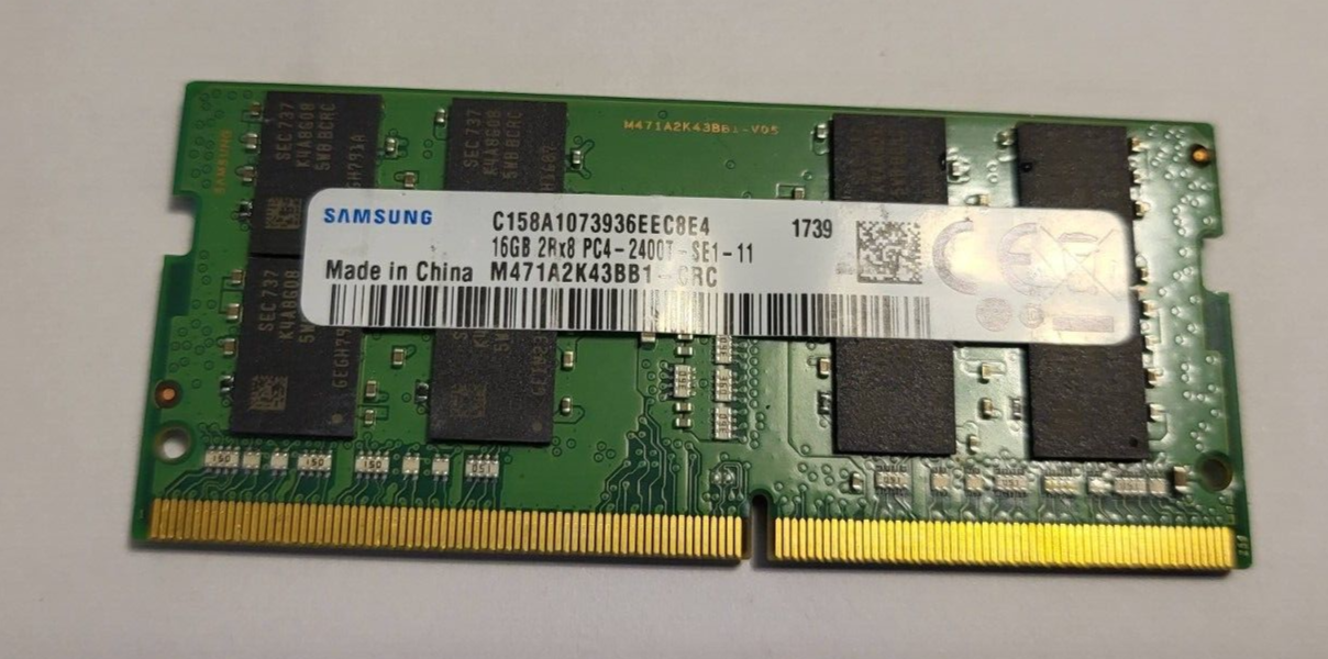 Samsung 16GB DDR4 メモリ 3枚セット2400HMz Samsung 16GB DDR4 メモリ