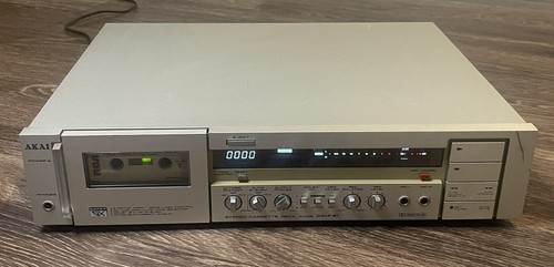 AKAI GX-F31 Direct Drive Stereo Cassette Tape Deck Super GX Rewind
