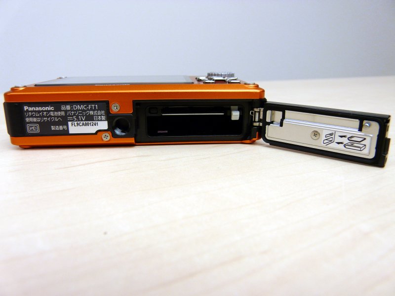 シリーズ初のタフネスデジカメLUMIX「DMC-FT1」で水中撮影を敢行してみ