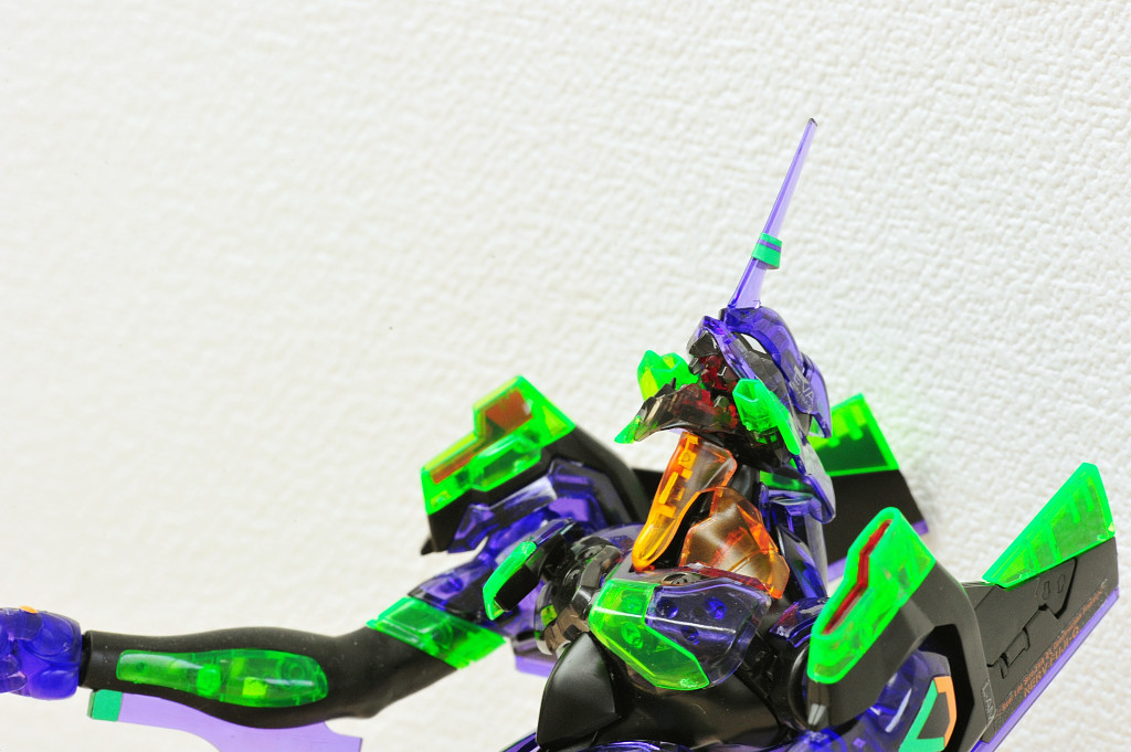 エヴァプラモデル史上初の色付きクリア、初号機の富士急限定モデル