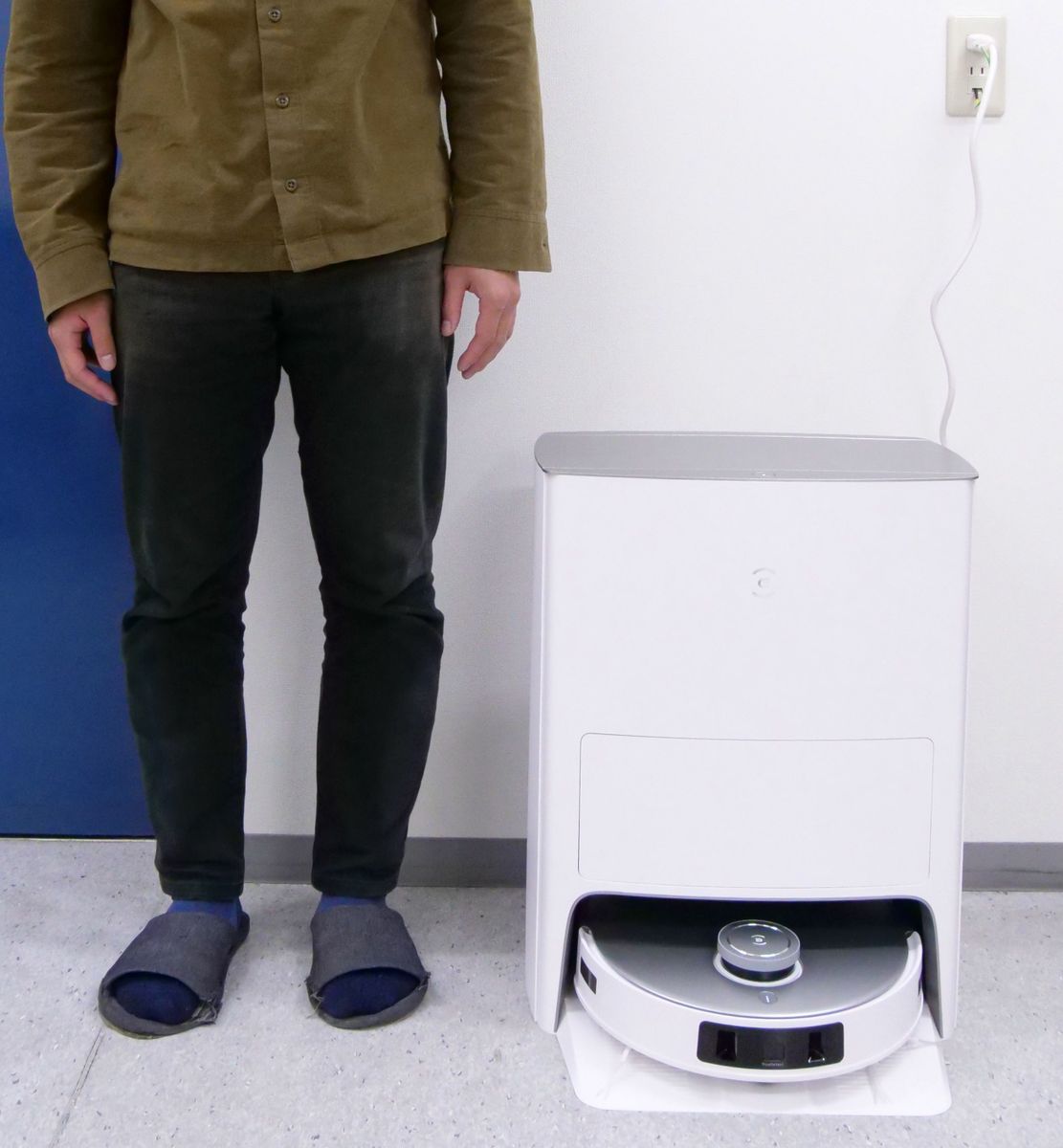 期間限定28％OFF】障害物をスムーズに回避して1回で吸引と水拭きを完了