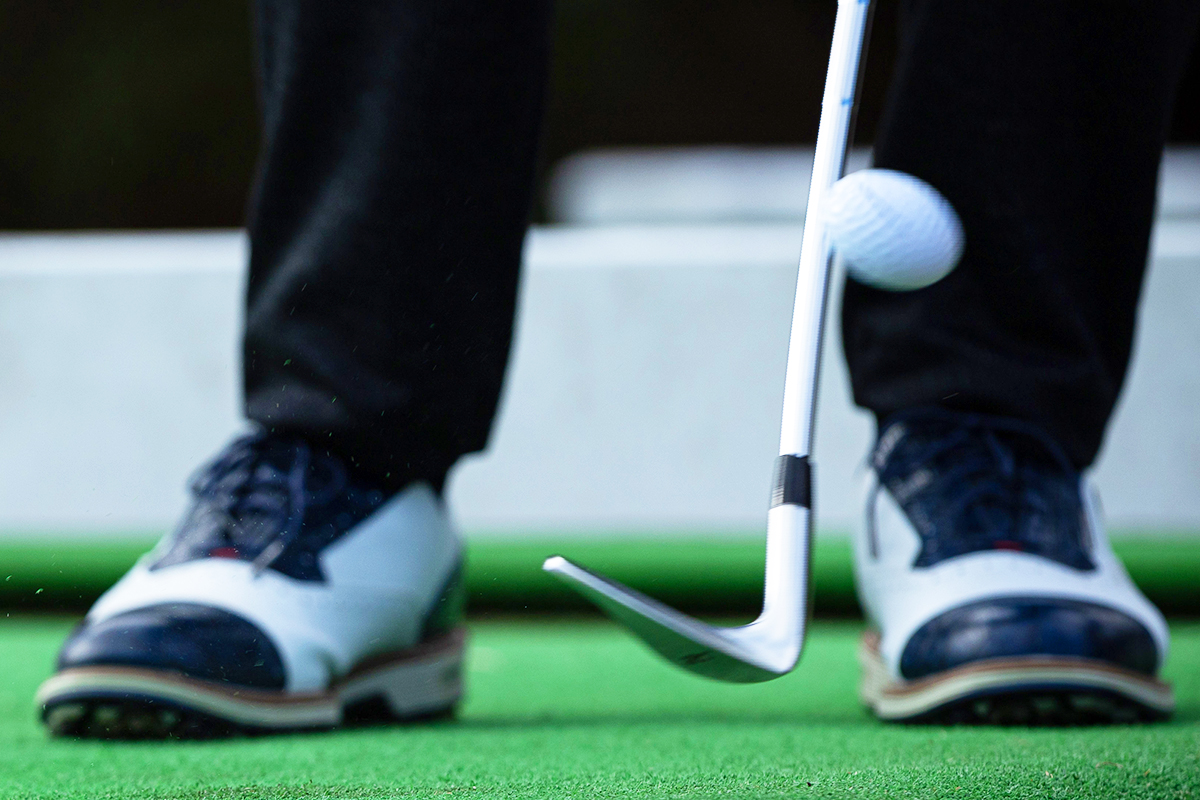 使用クラブは三浦技研「TW-01 ウェッジ」58度｜GDO ゴルフギア情報