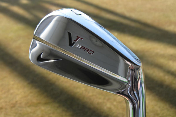 バッグに入れればタイガー気分」ナイキ VR Pro ブレードアイアン｜新