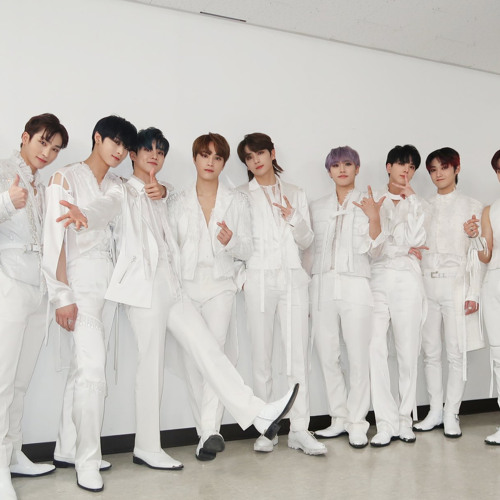 Listen to THE BOYZ (더보이즈)- No Air(A Song of Ice and Fire) by