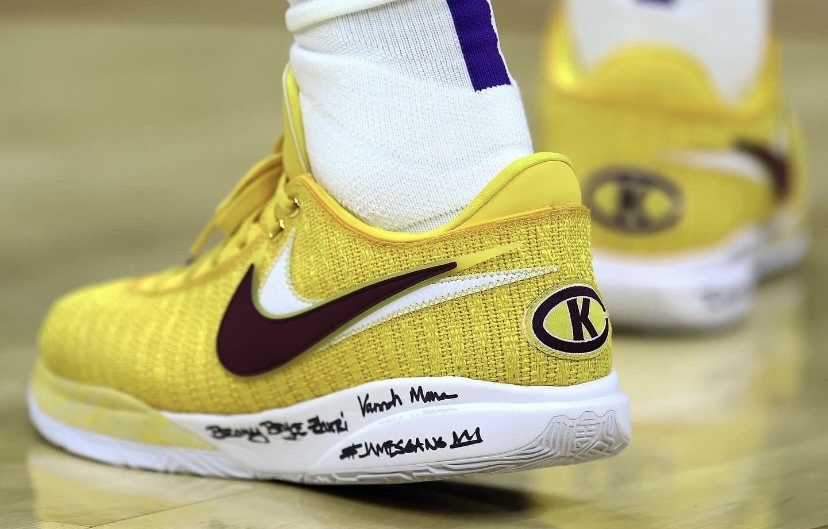 レブロンがナイキ レブロン20 “クリスト ザ キング” PEを着用！ | 8469