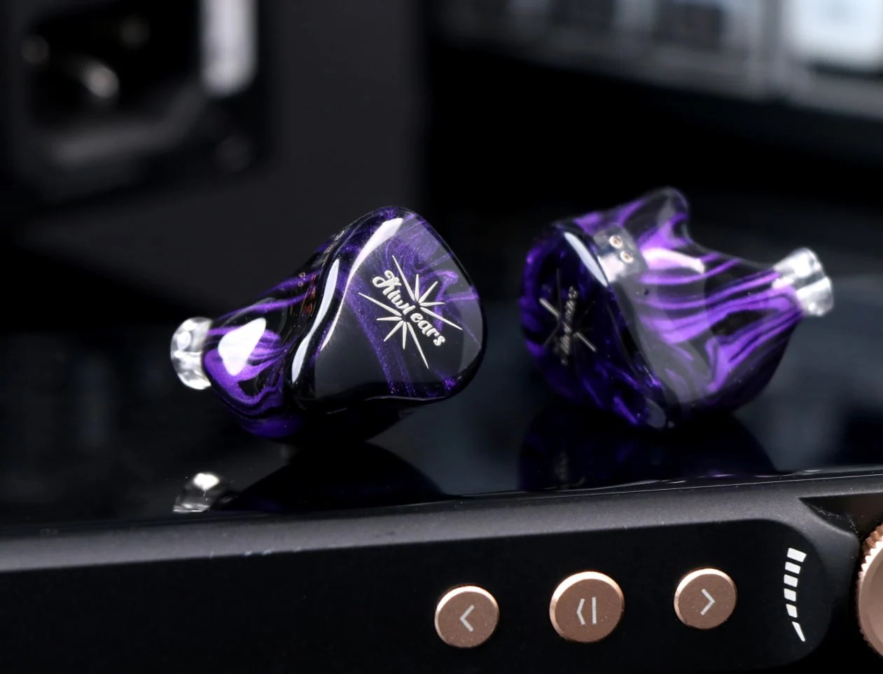 中華イヤホン Kiwi Ears Quartet レビュー】豊かな低域でEDMやポップス