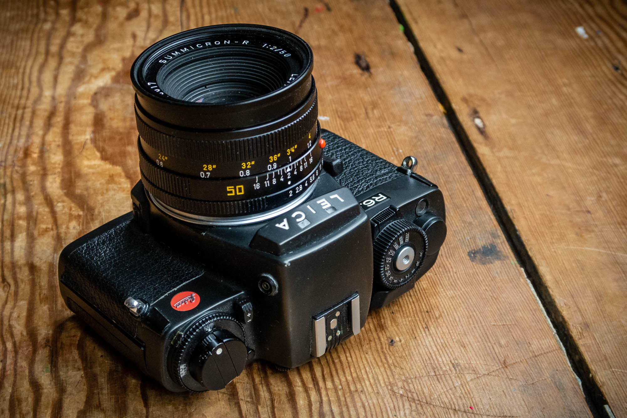 A Leica R6.2 Review - by Hamish Gill of 35mmc - Casual Photophile