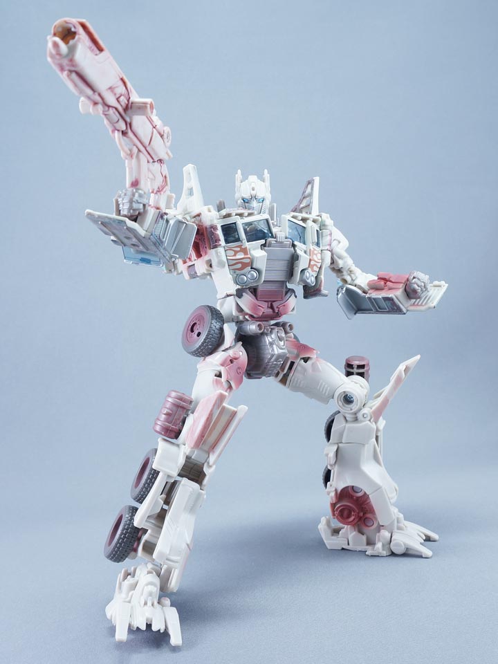 レビュー：TFロストエイジ トイザらス限定 オプティマスプライム