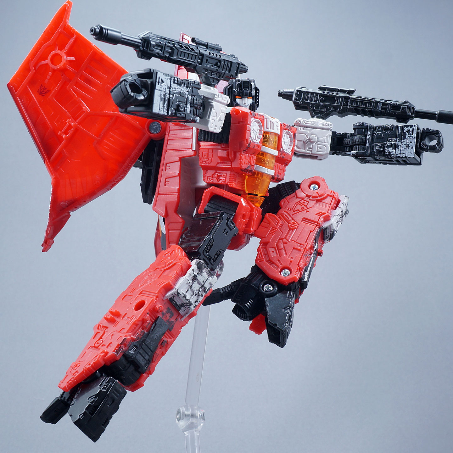 レビュー：TFジェネレーションズ セレクト ディセプティコン レッド