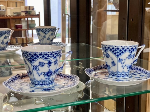 陵山作・薄端を販売しております。 | 骨董品の買取なら杉並区の道具屋 慈光