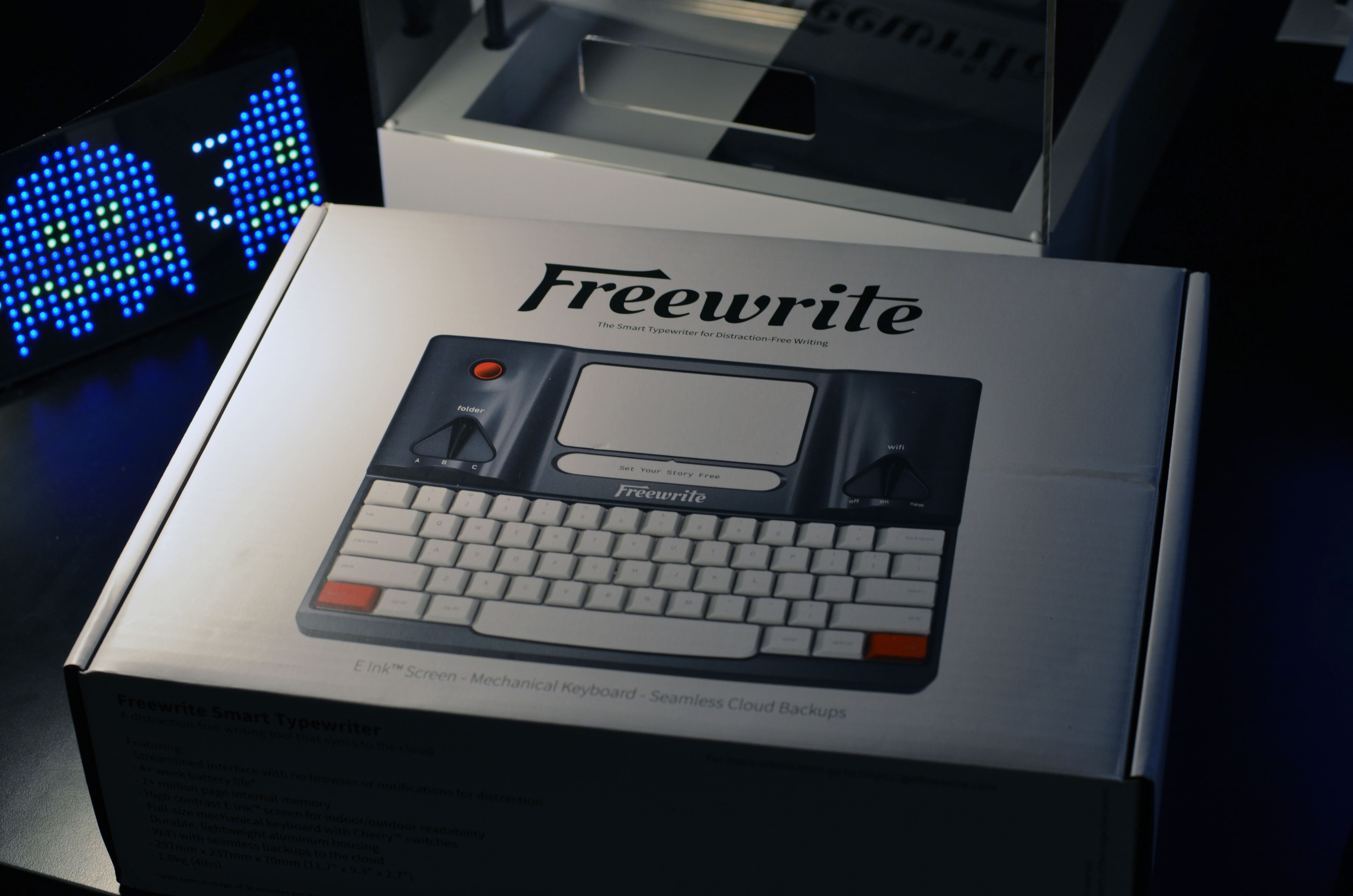 Review: Astrohaus Freewrite Smart Typewriter, a distraction-free