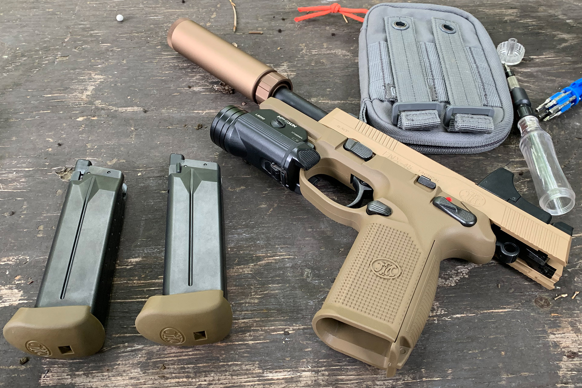 東京マルイ FNX-45 TACTICAL ガスブローバックハンドガンのレビュー