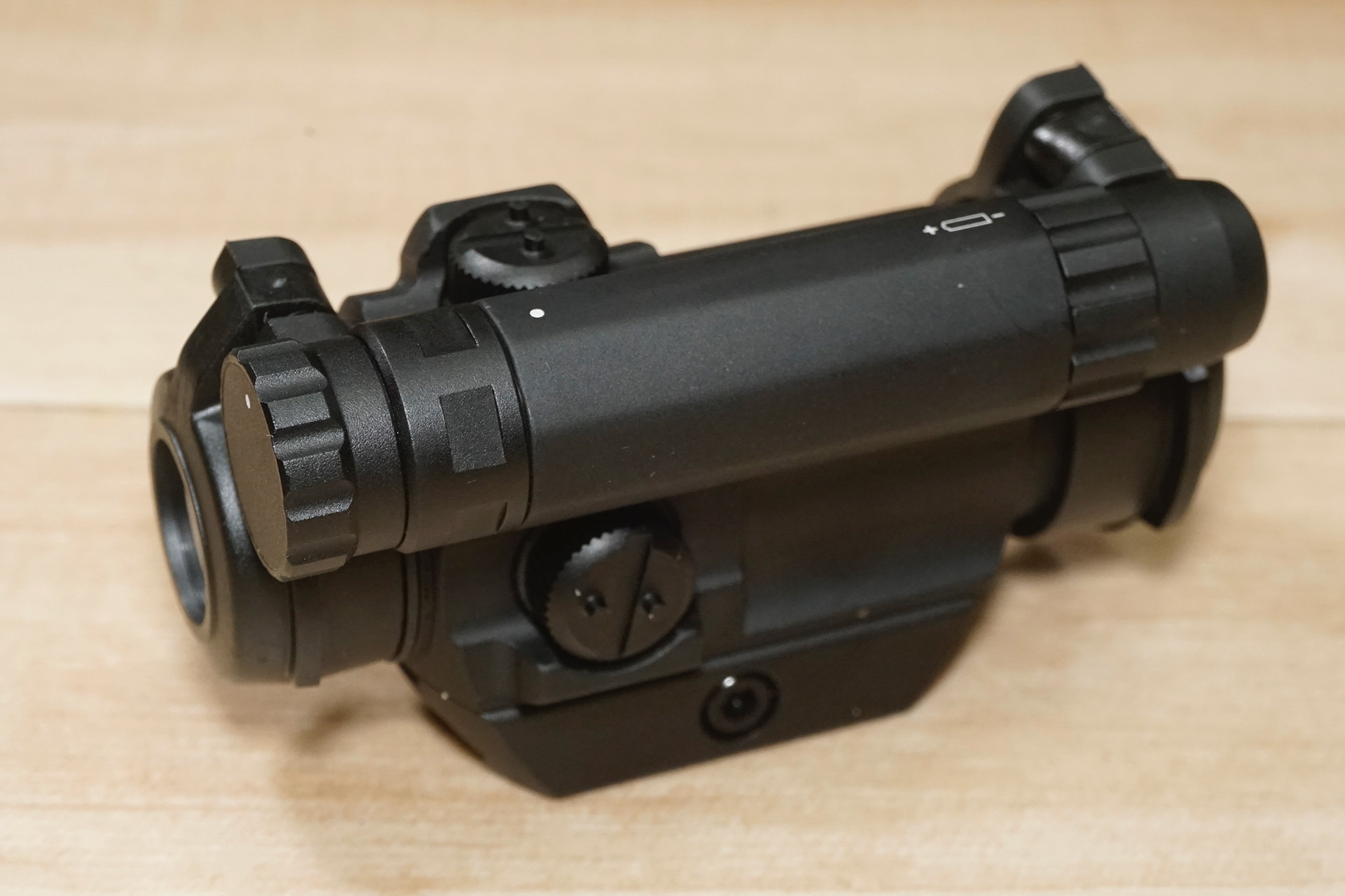 HolyWarrior Aimpoint Comp M5タイプドットサイト 高輝度モデルの