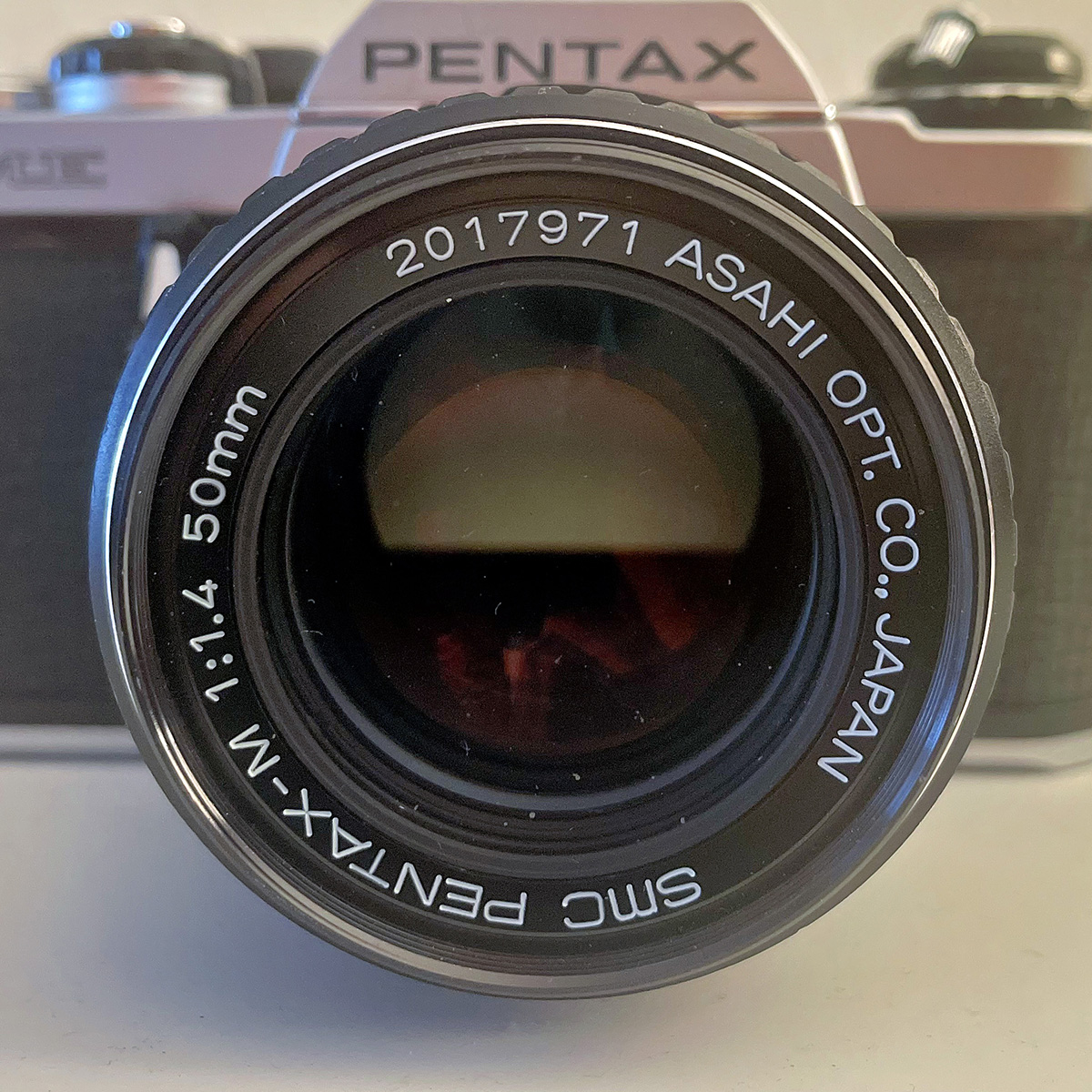 50mm f/1.4 SMC Pentax-M - Down the Road