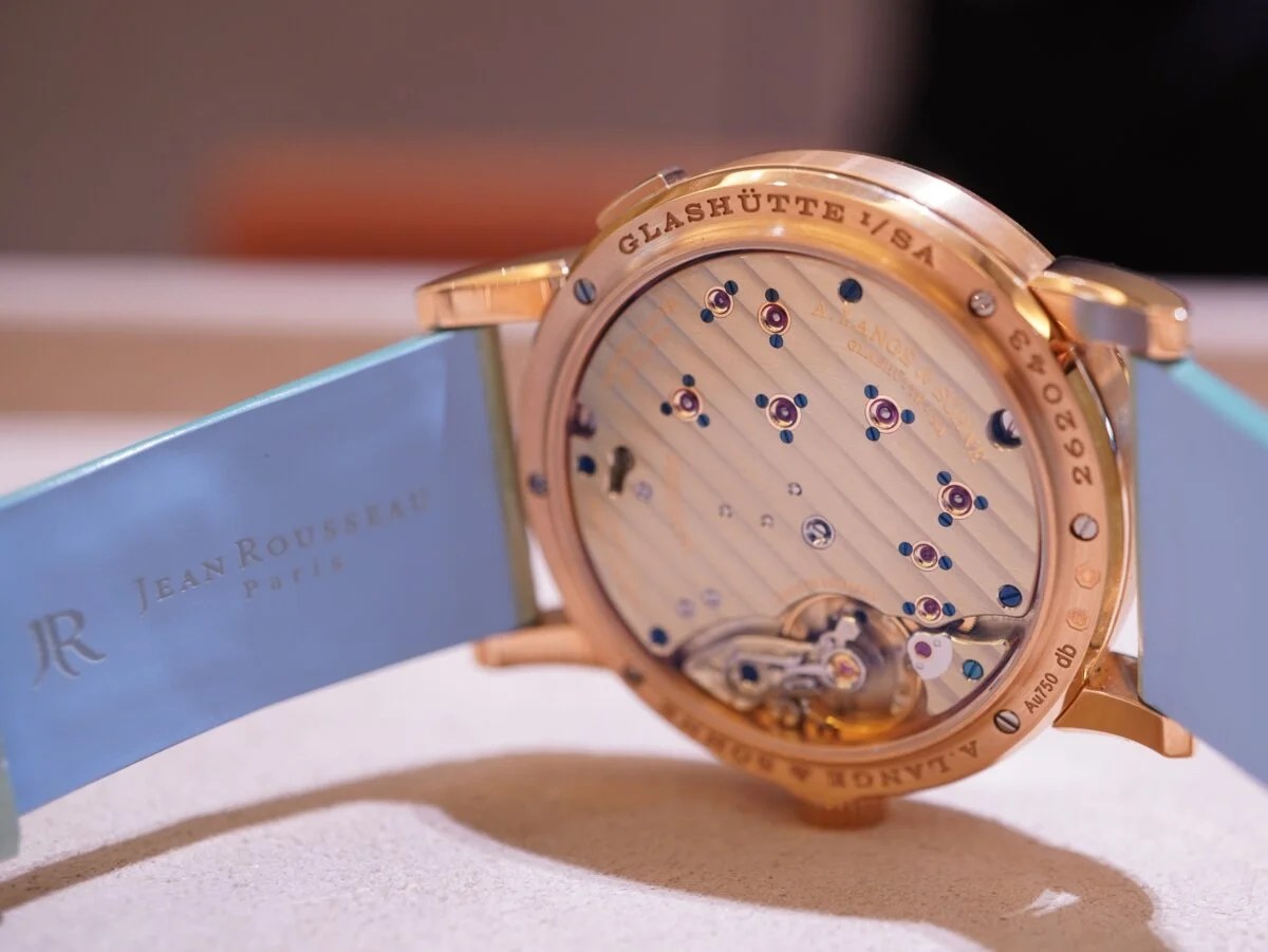 ジャン・ルソー × A.ランゲ＆ゾーネ ランゲ1用ストラップが出来上がっ