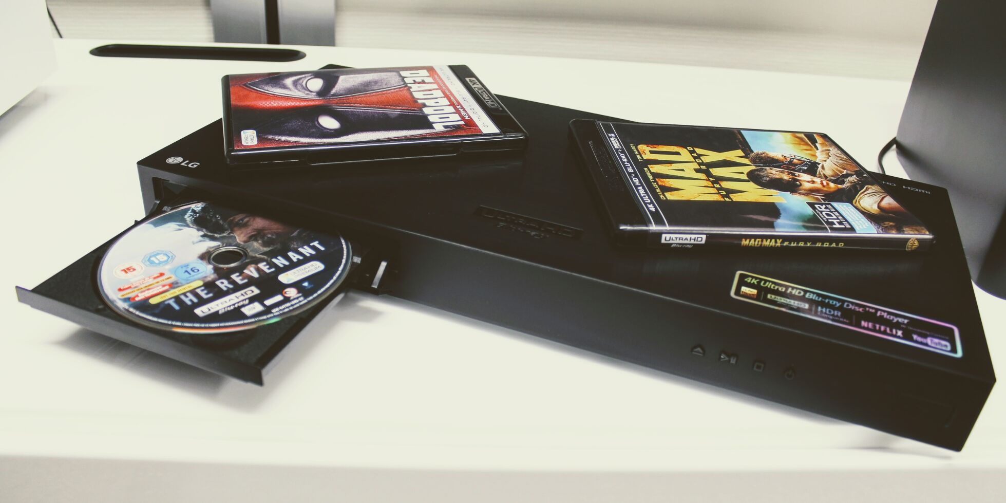 LG UP970 4K Ultra HD ブルーレイディスクプレイヤー 4K Ultra HD