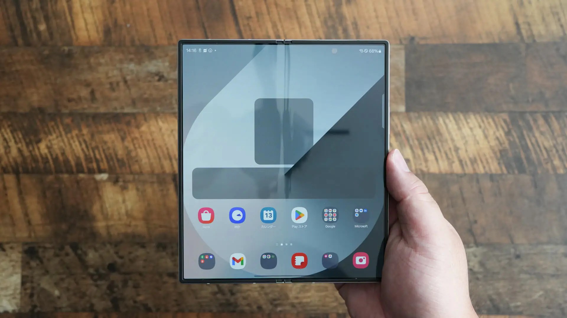 売上不振の影響？デザインの刷新はGalaxy Z Fold 8の世代から